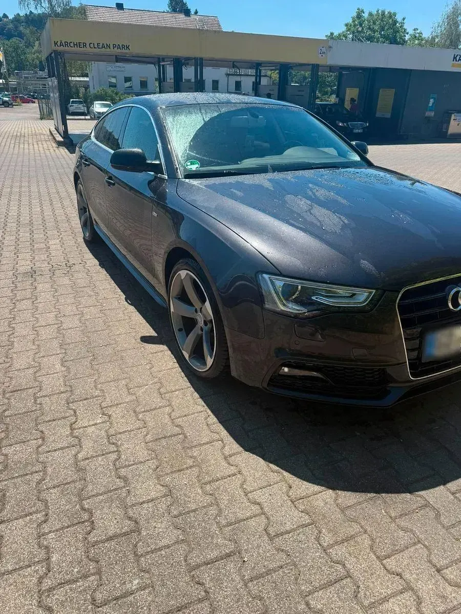 Gebraucht Audi A5 Sportback Sport 190 PS (139 kW) 2016 Schwarz Kleinwagen