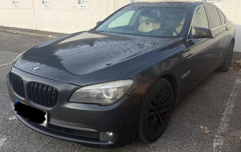 Gebraucht BMW 730 245 PS (180 kW) 2009 Grau Limousine