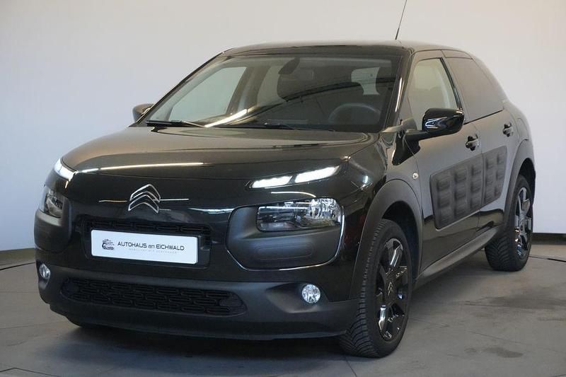 Gebraucht Citroën C4 Shine 110 PS (80 kW) 2017 Schwarz SUV