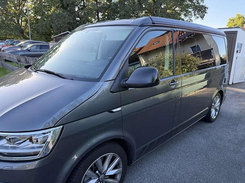 Grau Gebraucht 2018 VW California Beach Van | 53.500 € (Fairer Preis) - Bild 1/4