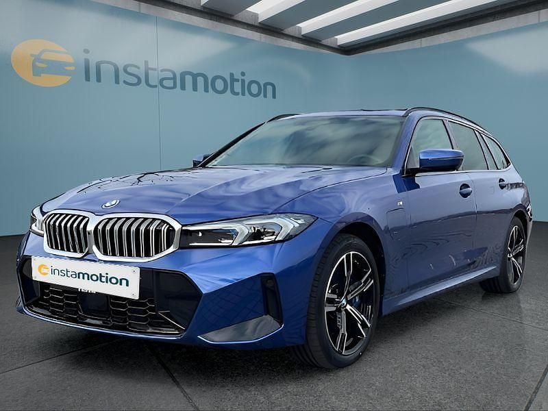 Blau Gebraucht 2025 BMW 330e Kombi | 50.249 € (Superpreis) - Bild 1/4