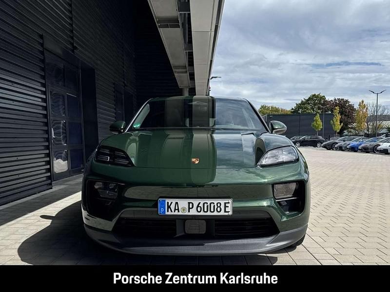 Gebraucht Porsche Macan 380 kW (517 PS) 2025 Oakgrünmetallic neo SUV