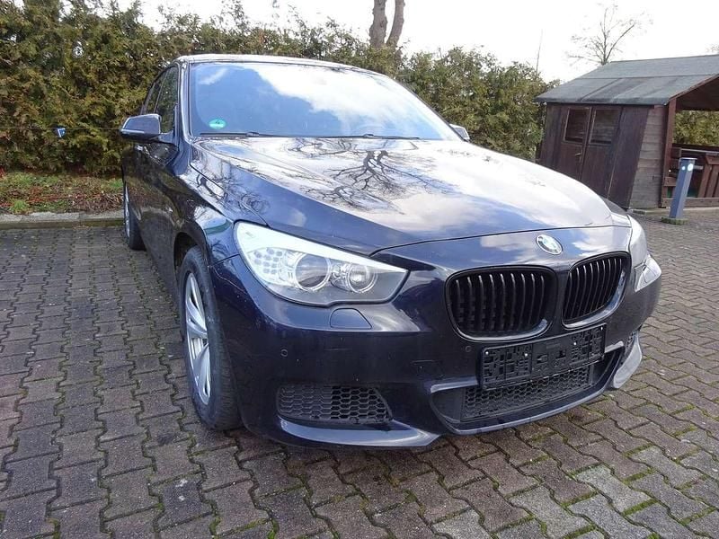 Schwarz Gebraucht 2014 BMW 550 SUV | 9.790 € - Bild 1/4