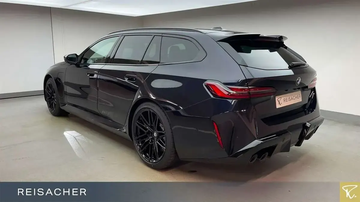Neu BMW M5 Performance 727 PS (534 kW) 2026 Carbonschwarz metallic Kombi