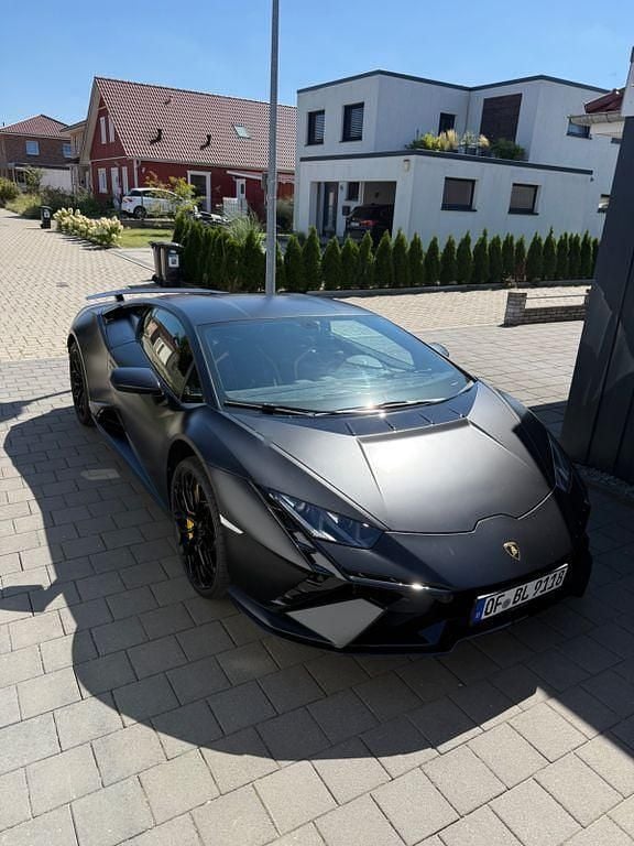 Schwarz Gebraucht 2024 Lamborghini Huracán | 300.000 € - Bild 1/4