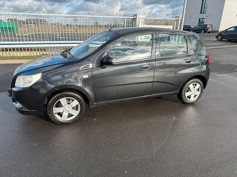 Schwarz Gebraucht 2010 Chevrolet Aveo Kleinwagen | 1.750 € (Guter Preis) - Bild 1/4