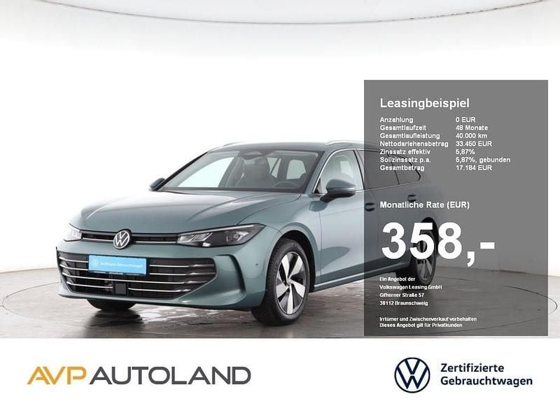 Maripositgrün Gebraucht 2025 VW Passat Business Kombi | 33.450 € (Superpreis) - Bild 1/4