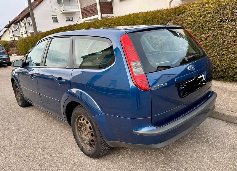 Gebraucht Ford Focus 100 PS (73 kW) 2007 Blau Kombi