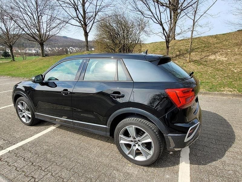 Gebraucht Audi Q2 Advanced 150 PS (110 kW) 2021 Schwarz SUV