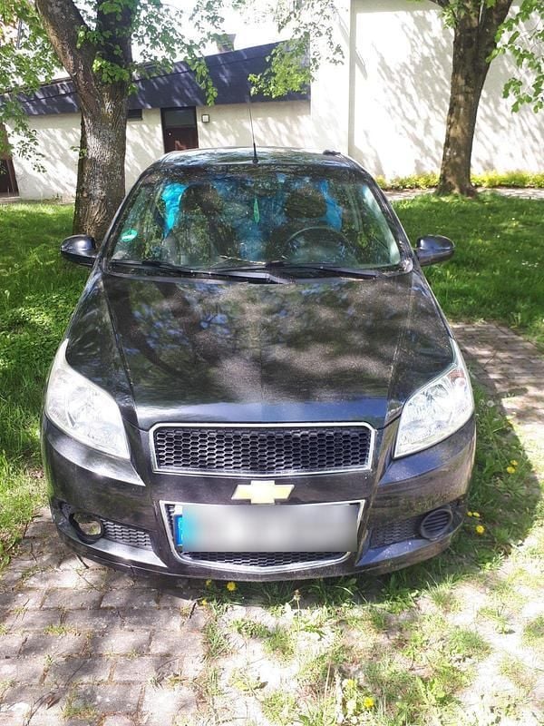 Schwarz Gebraucht 2009 Chevrolet Aveo Kleinwagen | 400 € - Bild 1/4