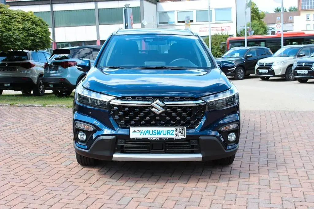 Gebraucht Suzuki SX4 S-Cross Comfort 129 PS (94 kW) 2022 Blau SUV