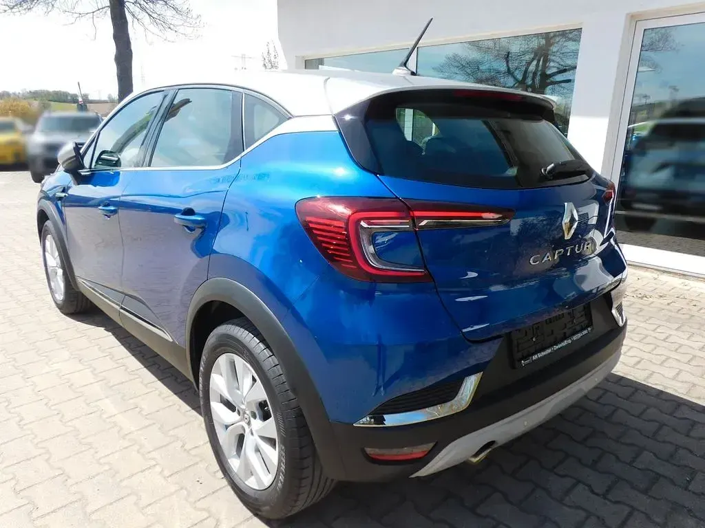 Gebraucht Renault Captur Intens 140 PS (102 kW) 2021 Blau SUV