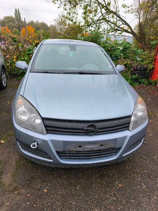 Gebraucht Opel Astra 90 PS (66 kW) 2006 Grau Limousine