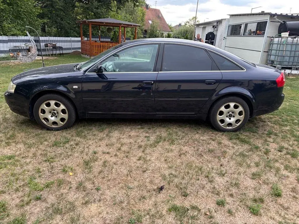 Gebraucht Audi A6 170 PS (125 kW) 2003 Blau Limousine
