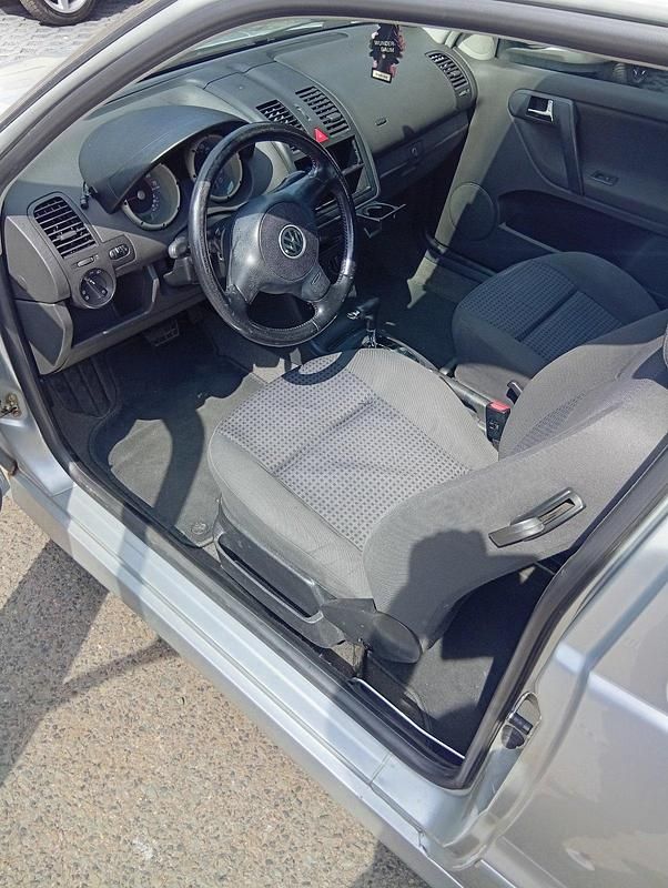 Gebraucht VW Polo 75 PS (55 kW) 2000 Silber Kleinwagen