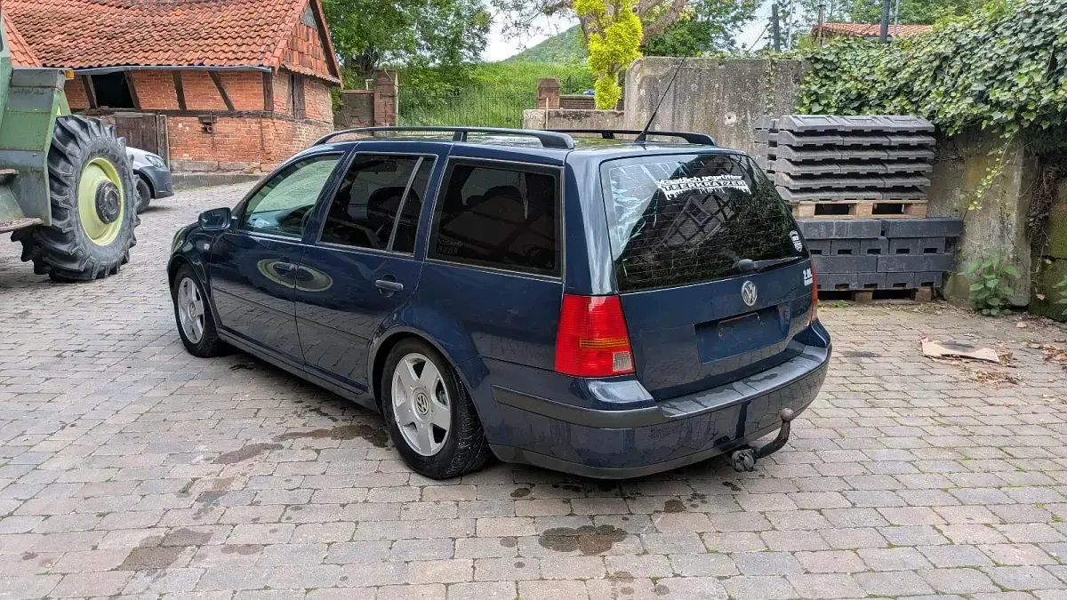 Używany VW Golf III 90 KM (66 kW) 1999 Niebieski Kombi