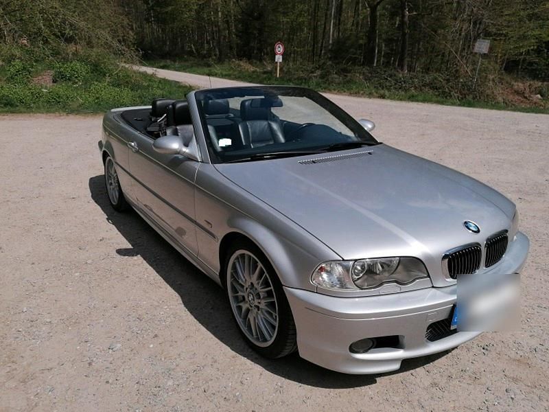 Gebraucht BMW 330 231 PS (169 kW) 2003 Silber Cabrio
