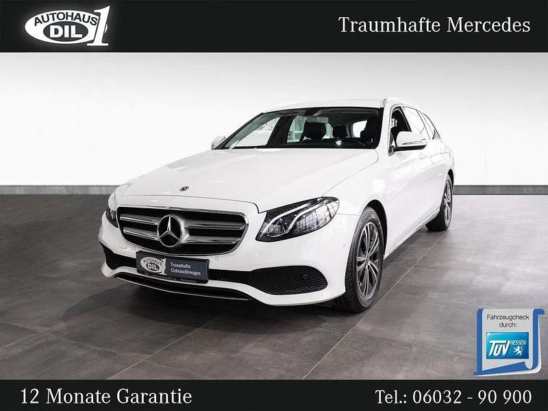 Gebraucht Mercedes E250 211 PS (155 kW) 2018 Weiß Limousine