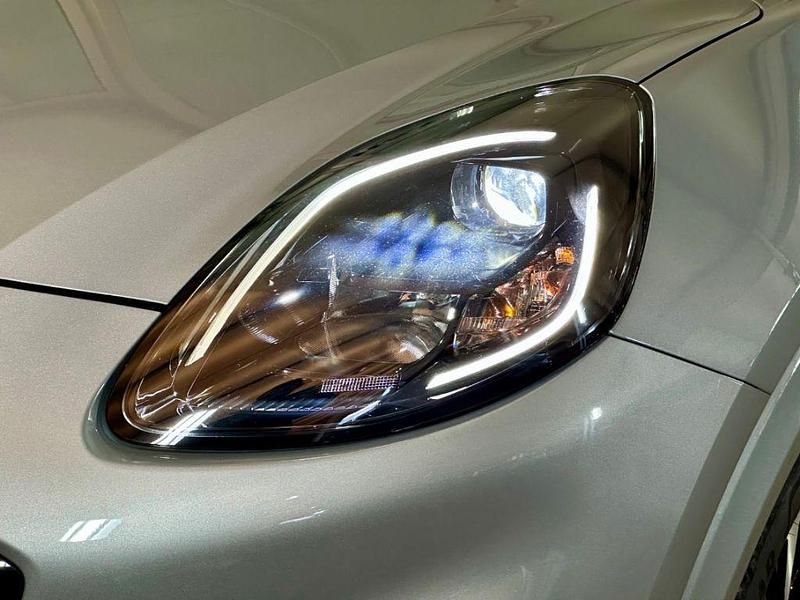 Gebraucht Ford Puma ST-Line 125 PS (91 kW) 2023 Solar silver SUV