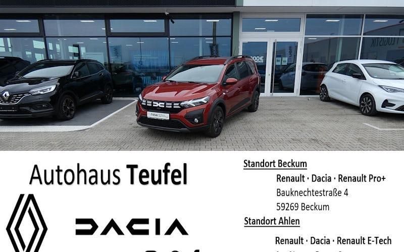 Usado Dacia Jogger Expression 110 HP (80 kW) 2024 Castanho Monovolume