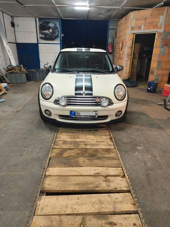 Gebraucht Mini Cooper 120 PS (88 kW) 2008 Weiß Kleinwagen