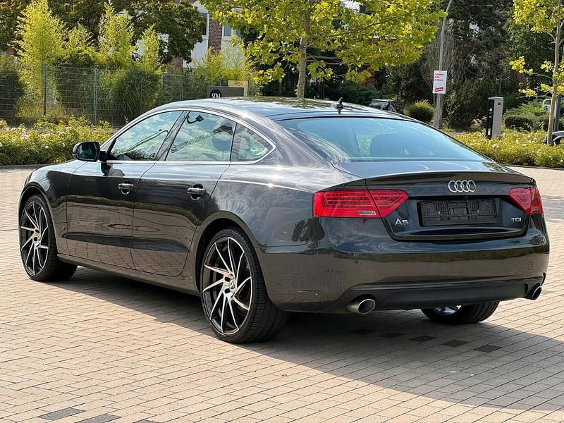 Schwarz Gebraucht 2014 Audi A5 Coupé | 12.499 € (Guter Preis) - Bild 1/4