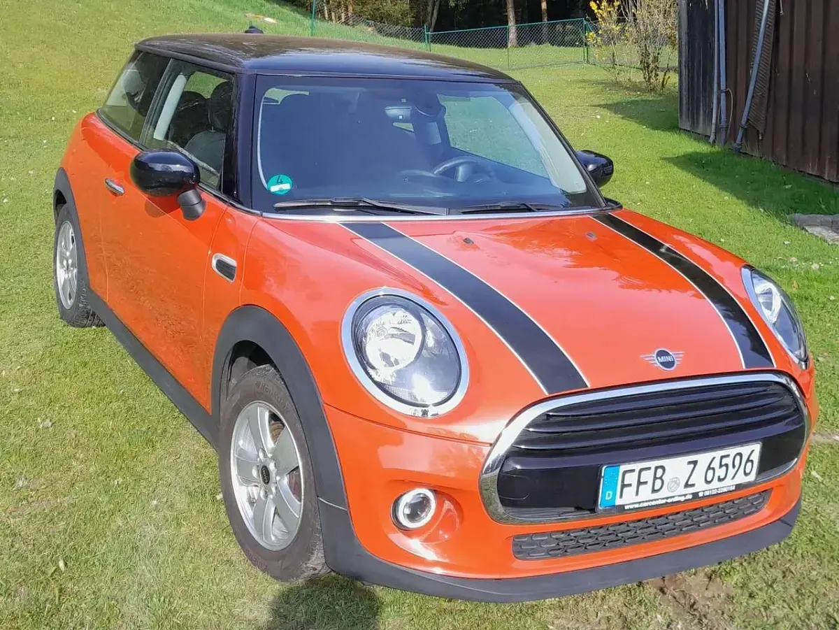 Gebraucht Mini Cooper 136 PS (100 kW) 2020 Rot Kleinwagen