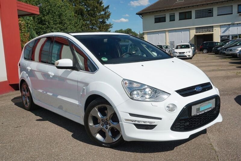 Gebraucht Ford S-MAX Titanium S 203 PS (149 kW) 2013 Weiß Van / Kleinbus