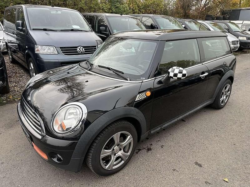 Gebraucht Mini One Clubman 98 PS (72 kW) 2010 Midnight black metallic Kombi