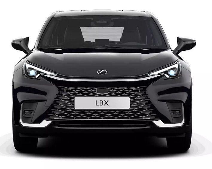Neu Lexus LBX 136 PS (100 kW) 2026 Schwarz SUV