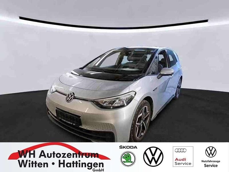 Scale silver metallic Gebraucht 2022 VW ID.3 Pro Kleinwagen | 20.990 € (Guter Preis) - Bild 1/4