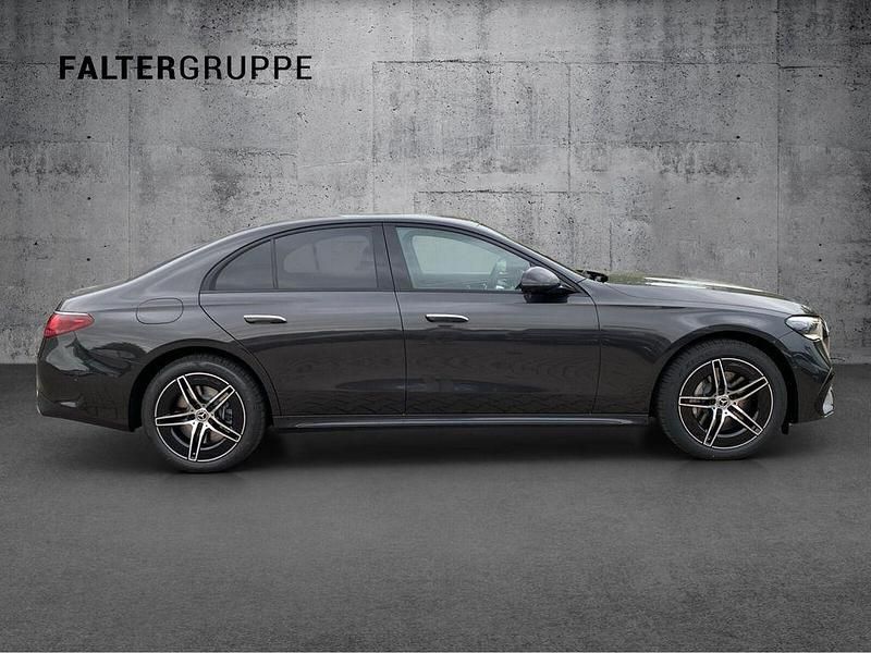 Gebraucht Mercedes E300 AMG 197 PS (144 kW) 2024 Lack graphitgrau Limousine