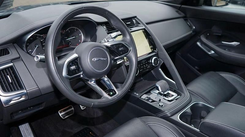 Gebraucht Jaguar E-Pace R-Dynamic 204 PS (150 kW) 2021 Portofino blue SUV