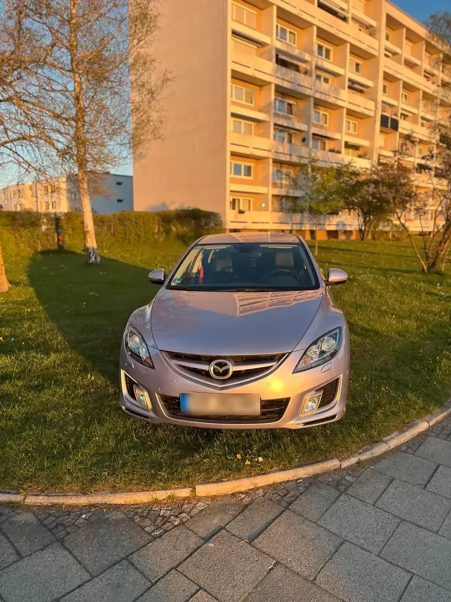 Gebraucht Mazda 6 Inclusive 120 PS (88 kW) 2008 Silber Kleinwagen