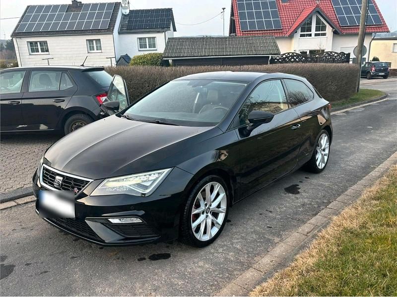 Gebraucht Seat Leon FR 179 PS (131 kW) 2017 Schwarz Kleinwagen