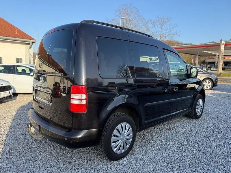 Gebraucht VW Caddy 102 PS (75 kW) 2012 Schwarz Van / Kleinbus