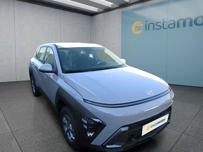 Neu Hyundai Kona Select 116 PS (85 kW) 2026 Grau SUV
