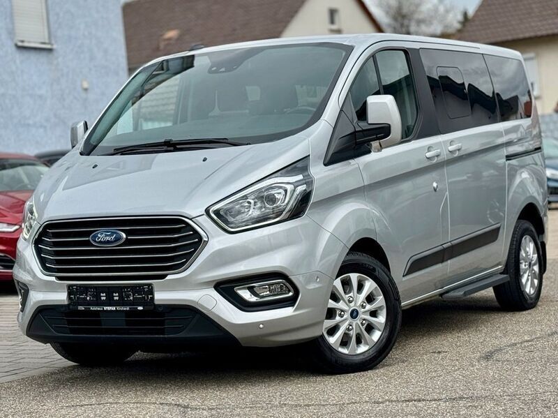 Polarsilber metallic Gebraucht 2020 Ford Tourneo Custom Van / Kleinbus | 34.990 € - Bild 1/4