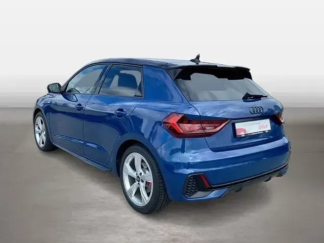 Gebraucht Audi A1 Sportback Ambiente 150 PS (110 kW) 2022 Ascariblau metallic Kleinwagen