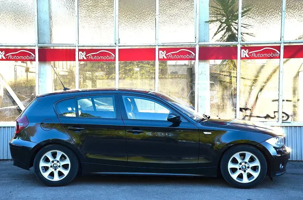Gebraucht BMW 116 Performance 116 PS (85 kW) 2005 Schwarz Kleinwagen