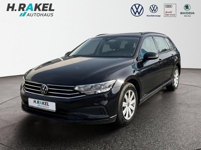 Gebraucht VW Passat Conceptline 150 PS (110 kW) 2022 Schwarz Kombi