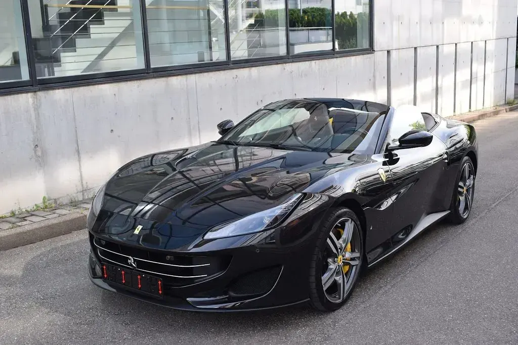 Gebraucht Ferrari Portofino 600 PS (441 kW) 2020 Schwarz Cabrio