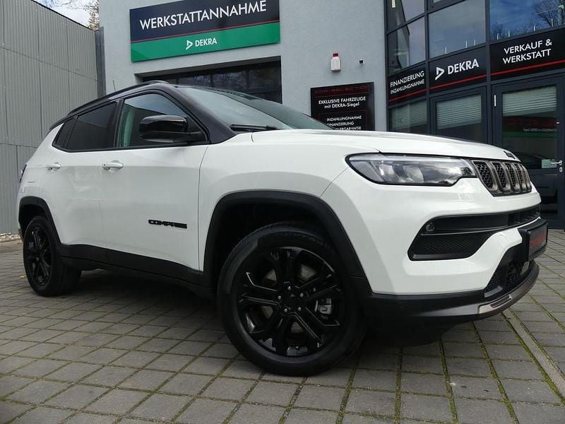 Weiß Gebraucht 2023 Jeep Compass Limited SUV | 25.800 € (Superpreis) - Bild 1/4