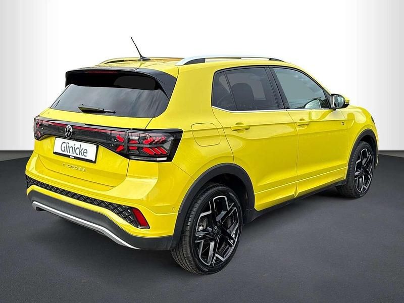 Gebraucht VW T-Cross R-line 150 PS (110 kW) 2025 Grape yellow SUV