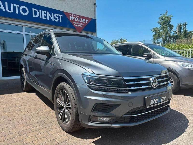 Platinum grey metallic Gebraucht 2021 VW Tiguan Allspace Highline SUV | 33.750 € (Guter Preis) - Bild 1/4
