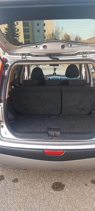 Gebraucht Nissan Note 88 PS (64 kW) 2007 Silber Kleinwagen