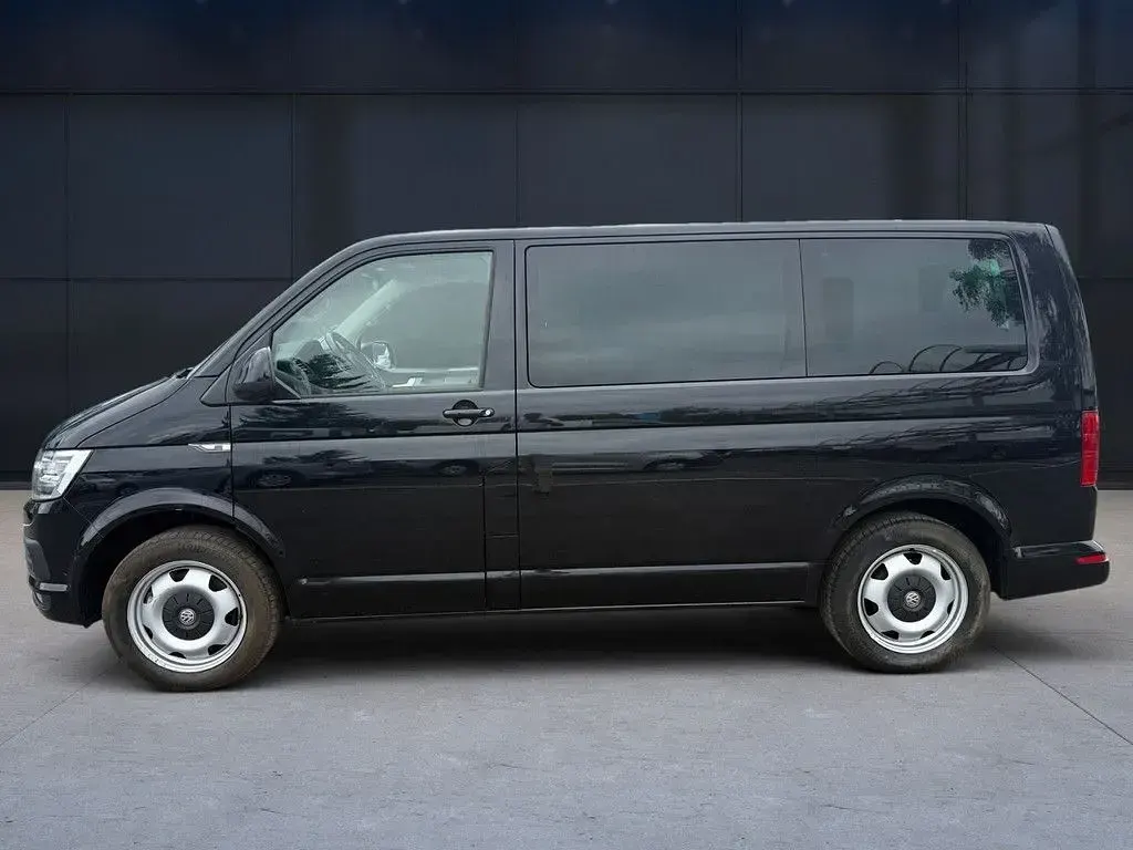 Gebraucht VW Multivan Comfortline 204 PS (150 kW) 2017 Schwarz Van / Kleinbus