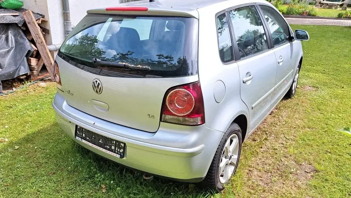 Gebraucht VW Polo 85 PS (62 kW) 2009 Silber Kleinwagen