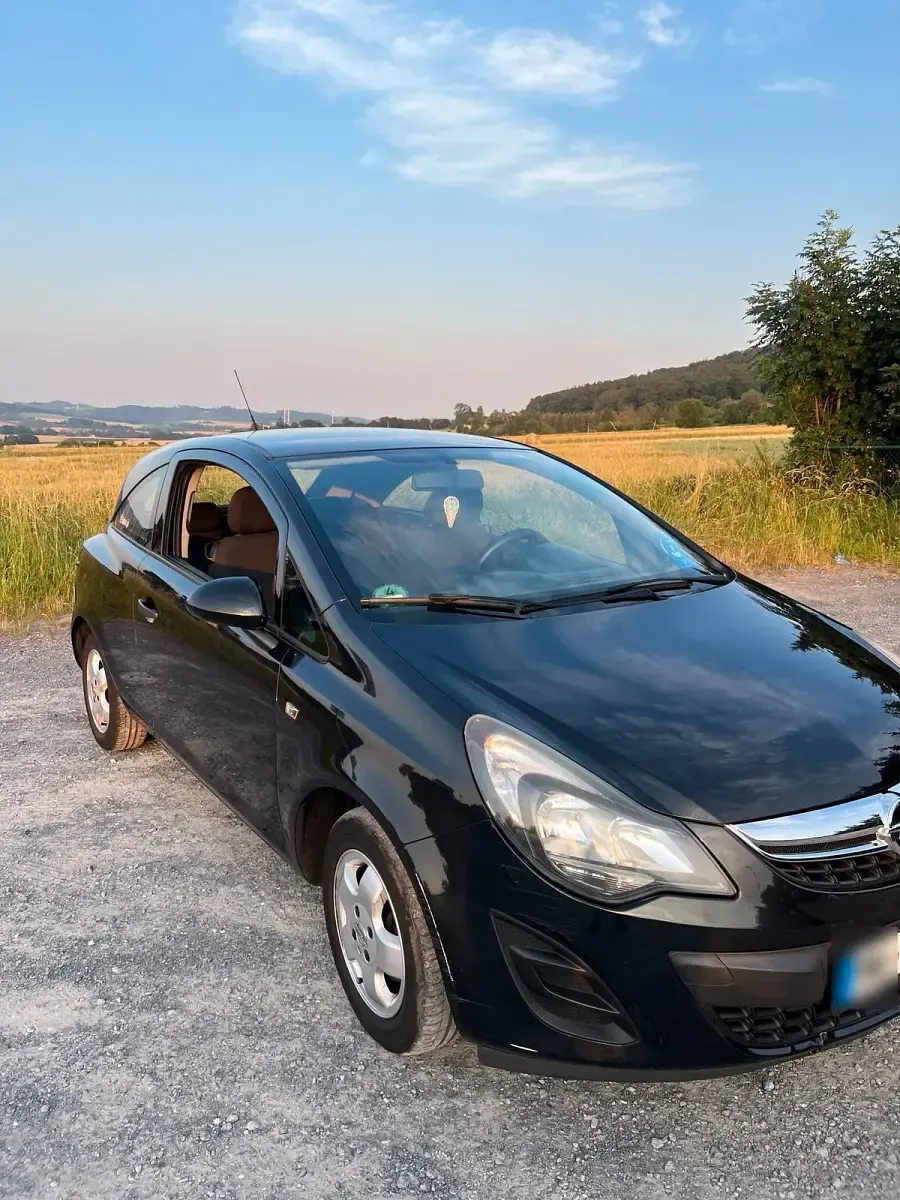 Gebraucht Opel Corsa 69 PS (50 kW) 2013 Schwarz Kleinwagen