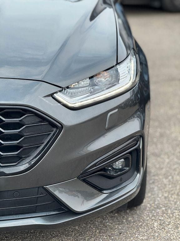 Gebraucht Ford Mondeo ST-Line 190 PS (139 kW) 2020 Grau Limousine